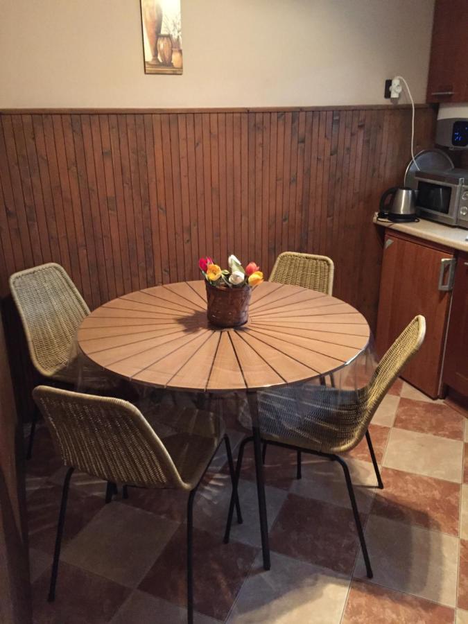 Oeroekzoeld Apartmanok Balatonfenyves Eksteriør billede