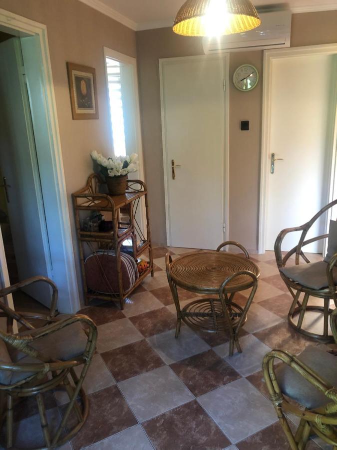Oeroekzoeld Apartmanok Balatonfenyves Eksteriør billede